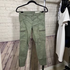 Olive green stretchy cargo pants